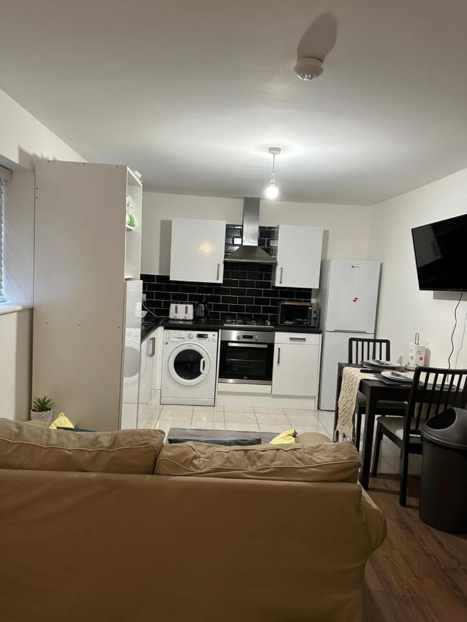 Beautiful Hoe Street Dream Ground Floor One Bedroom Apartment Londra Exterior foto