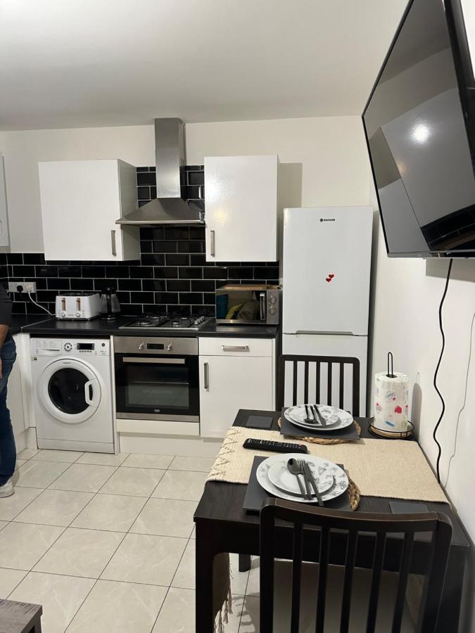 Beautiful Hoe Street Dream Ground Floor One Bedroom Apartment Londra Exterior foto